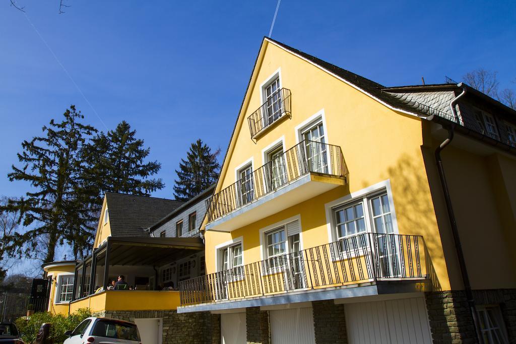 Hôtel Heidekrug à Oberursel Extérieur photo