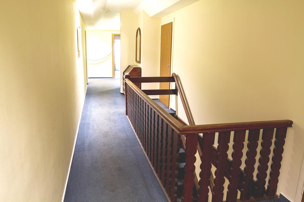 Hôtel Heidekrug à Oberursel Extérieur photo