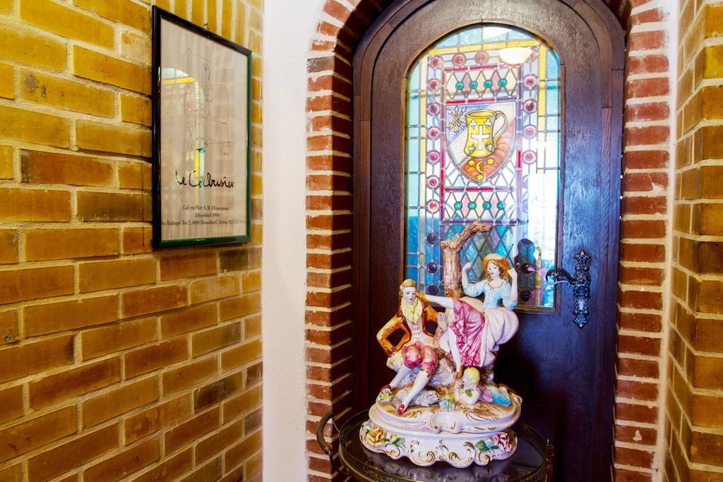 Hôtel Heidekrug à Oberursel Extérieur photo