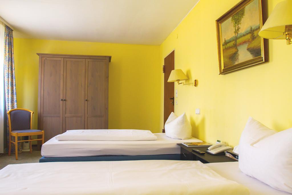 Hôtel Heidekrug à Oberursel Chambre photo