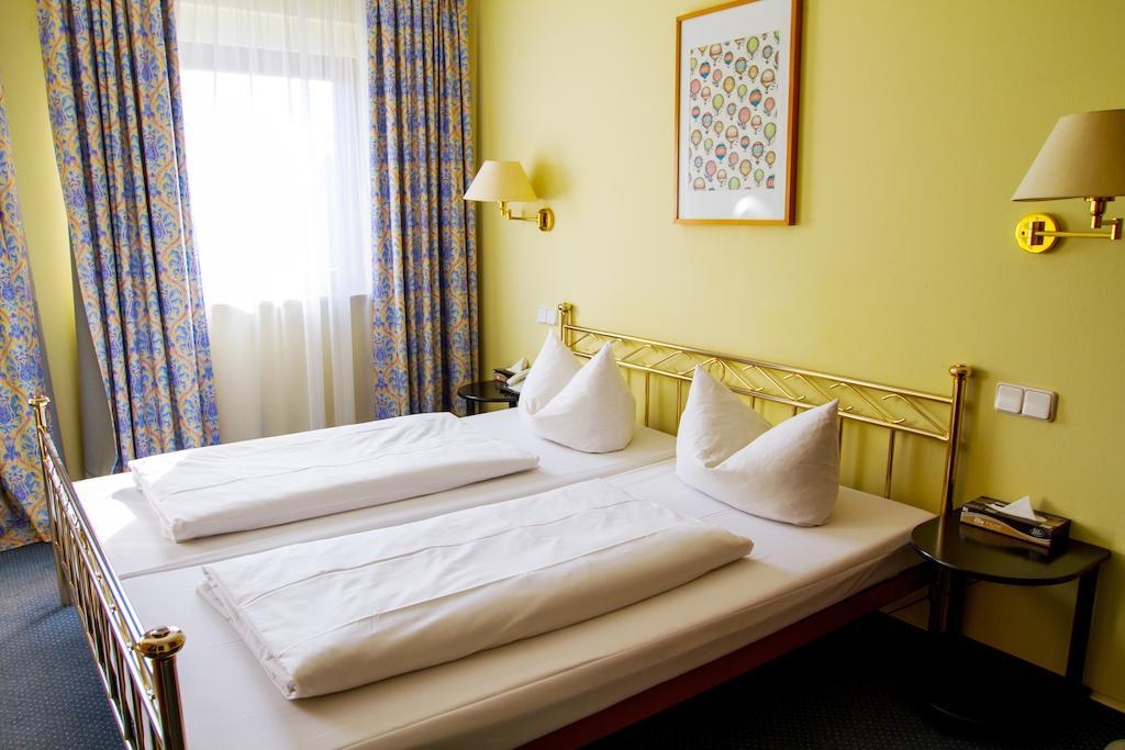 Hôtel Heidekrug à Oberursel Chambre photo